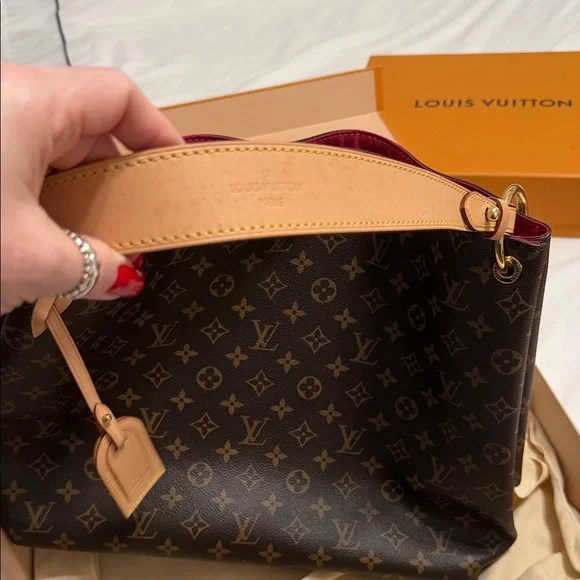 Louis Vuitton Graceful MM – Monogram Canvas with Pivoine interior. Used once ! - Picture 2 of 6